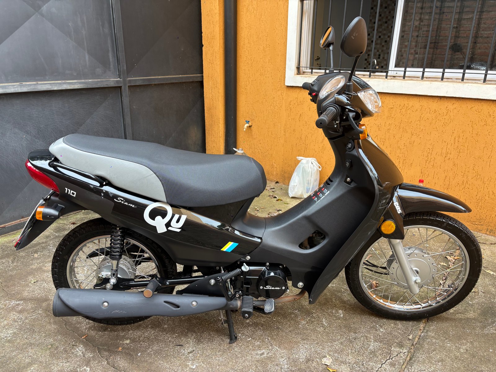 Siam 110